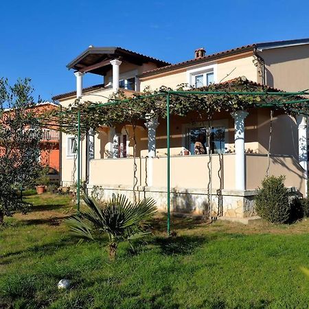 Comfortable Apartment Near Pula Marčana 外观 照片