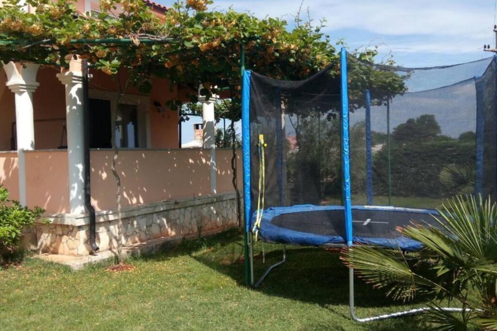 Comfortable Apartment Near Pula Marčana 外观 照片